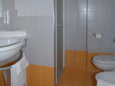 Hotel Majestic Пезаро Экстерьер фото